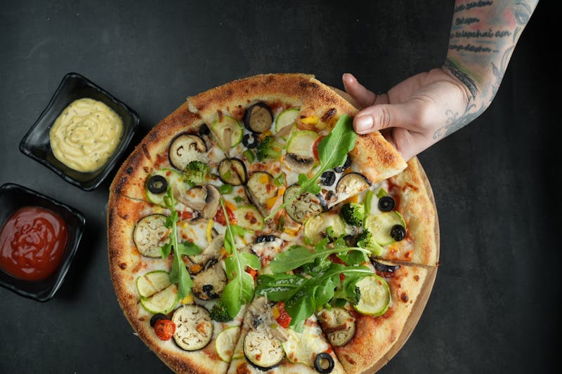 Garden Fresh veggie loaded mod pizza with seasonal vegetables